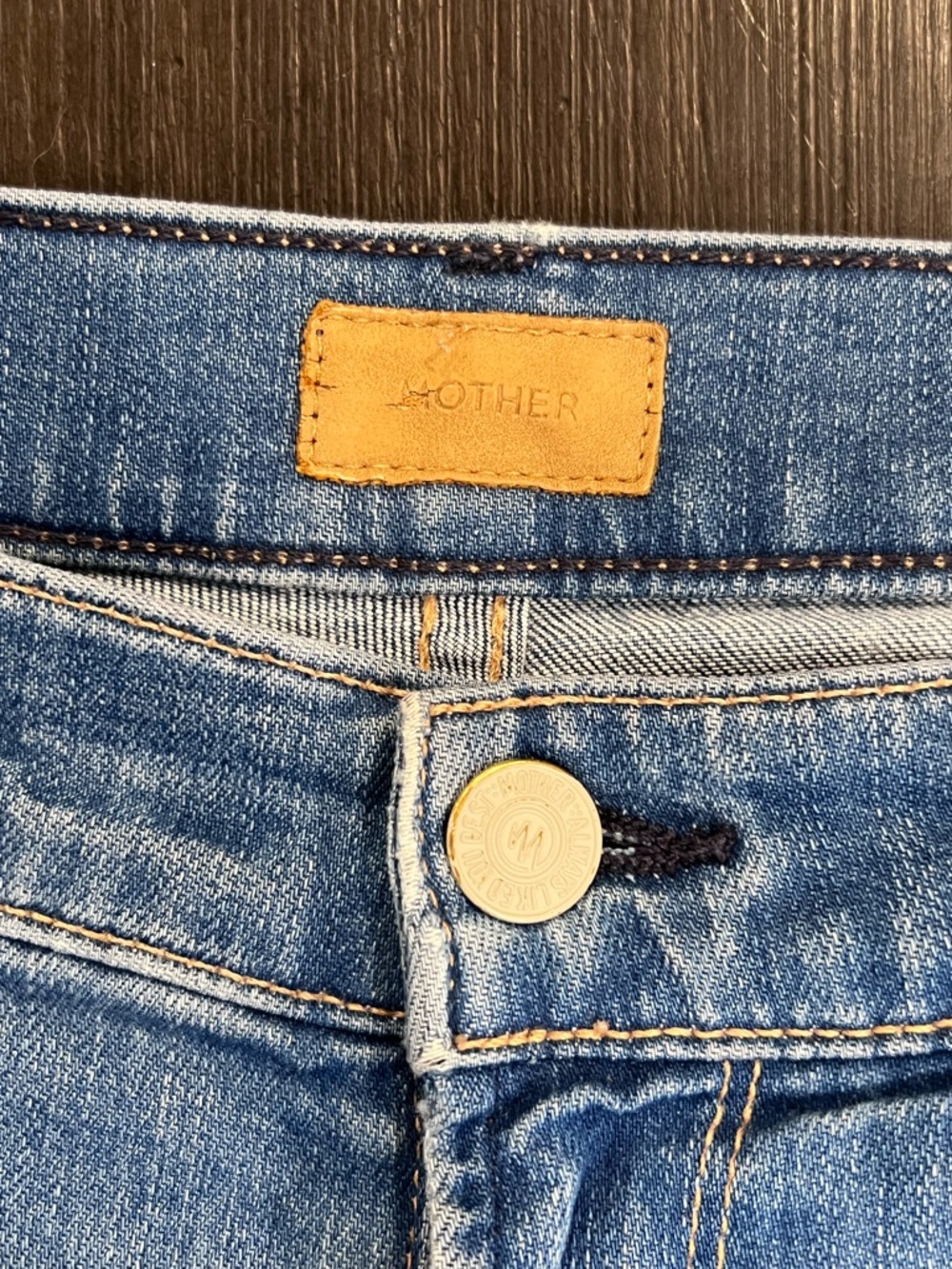 MOTHER Mid Rise Dazzler Ankle Fray Jeans - Picture 4 of 7
